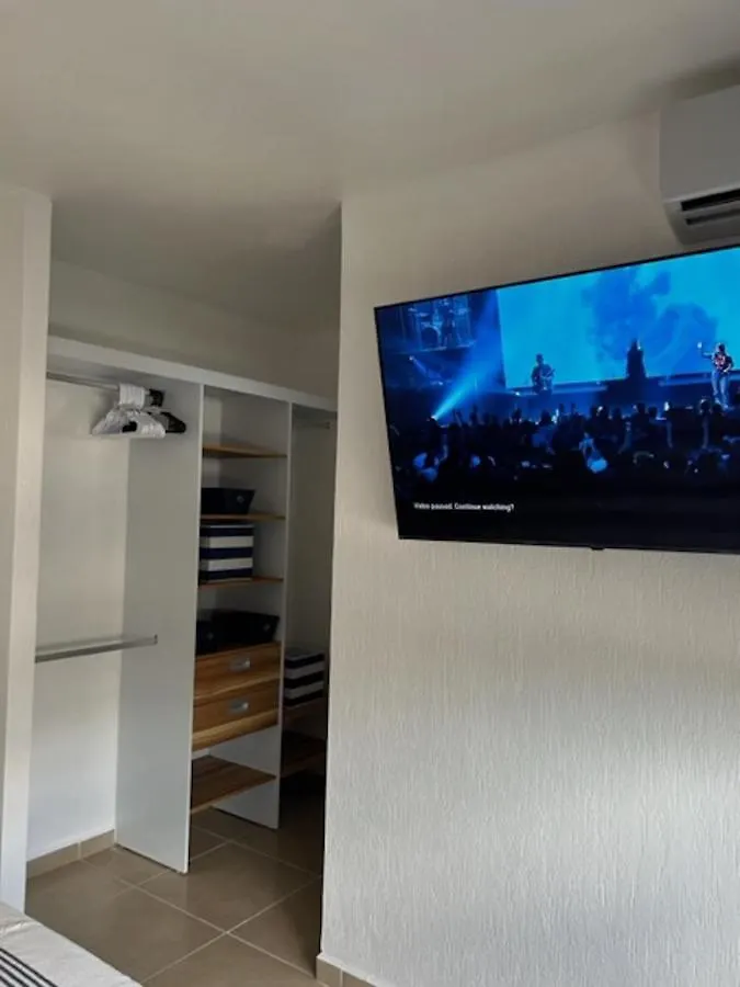 Cancun 16, South 6 Person 3 Rooms 15 Min Airport 20 To Beach Villa